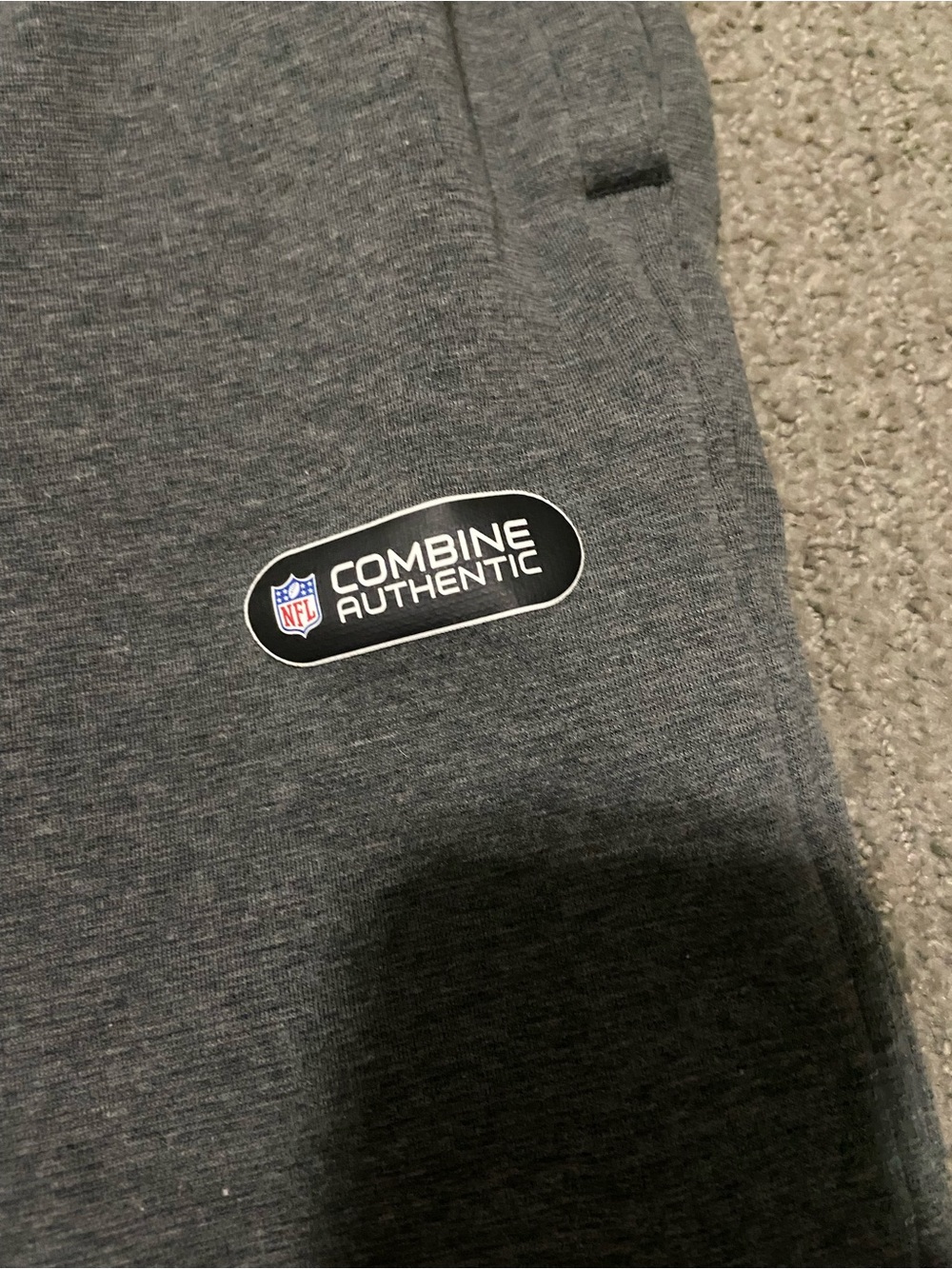 Medium 2017 NFL Combine Under Armour Charcoal Gray/Yellow Training Joggers - Picture 2 of 4